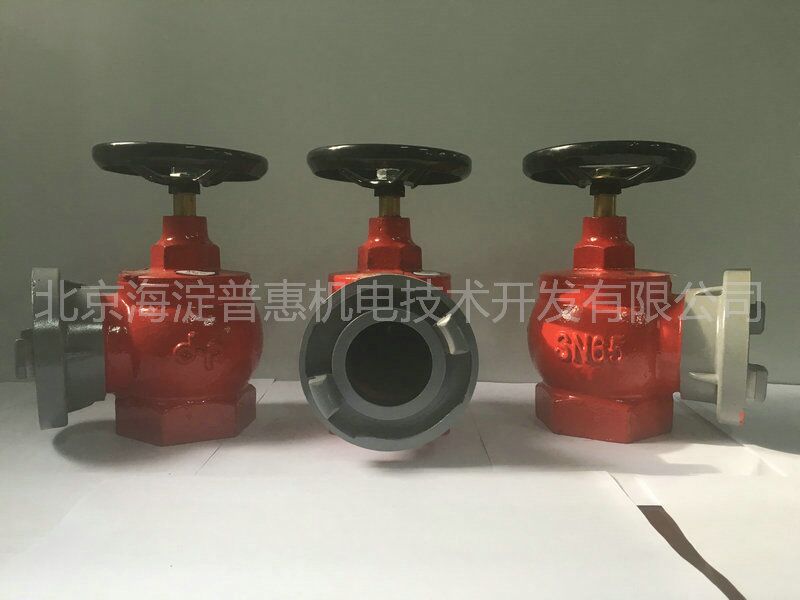 室內消火栓的位置設置，應符合哪些規定